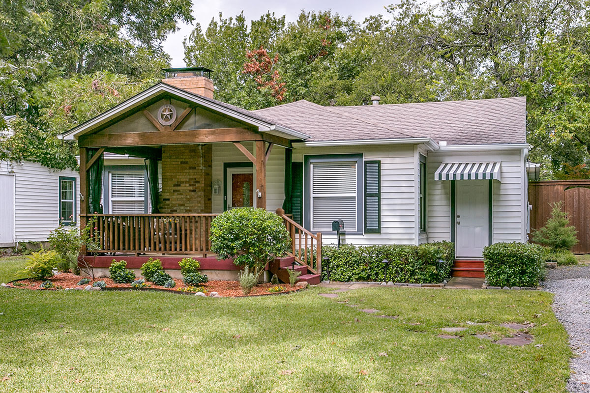 Amazing Little Forest Hills Home 9025 Angora Street White Rock Mike