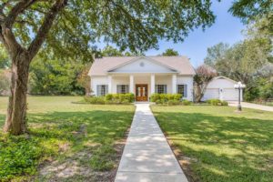 933 Pradera Ct - Fort Worth TX - Featured Image